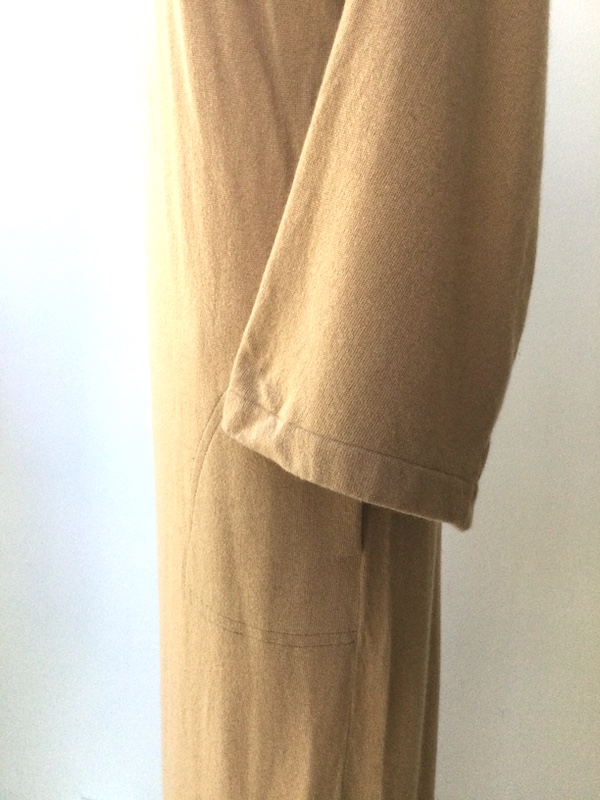 sleeves and pockets